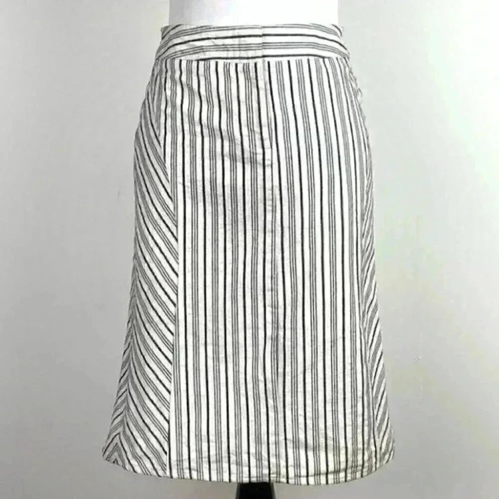 Express skirt size 1/2 black white striped pencil